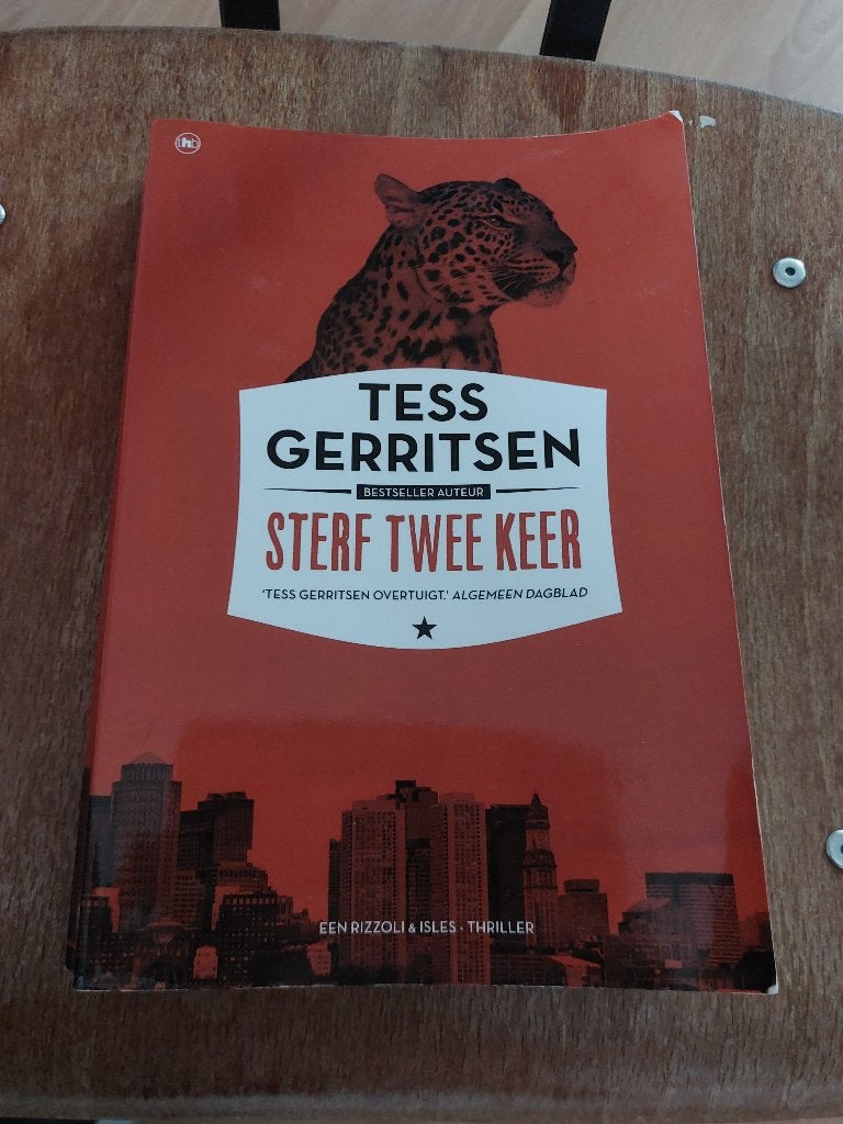 Tess Gerritsen, sterf twee keer, Ophalen of Verzenden, Zo goed als nieuw
