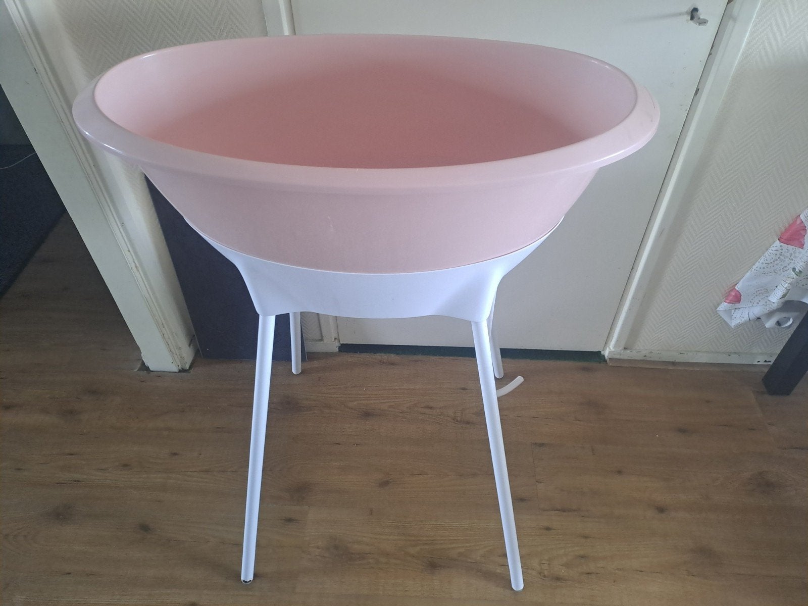 Baby bad + thermometer en nagelknip setje + badslang + zitje, Ophalen, Zo goed als nieuw, Badje, Overige merken
