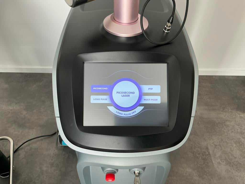PicoIris Smart Tattoo laser machine. 2 mnd oud, Witgoed en Apparatuur, Persoonlijke-verzorgingsapparatuur, Ophalen, Zo goed als nieuw