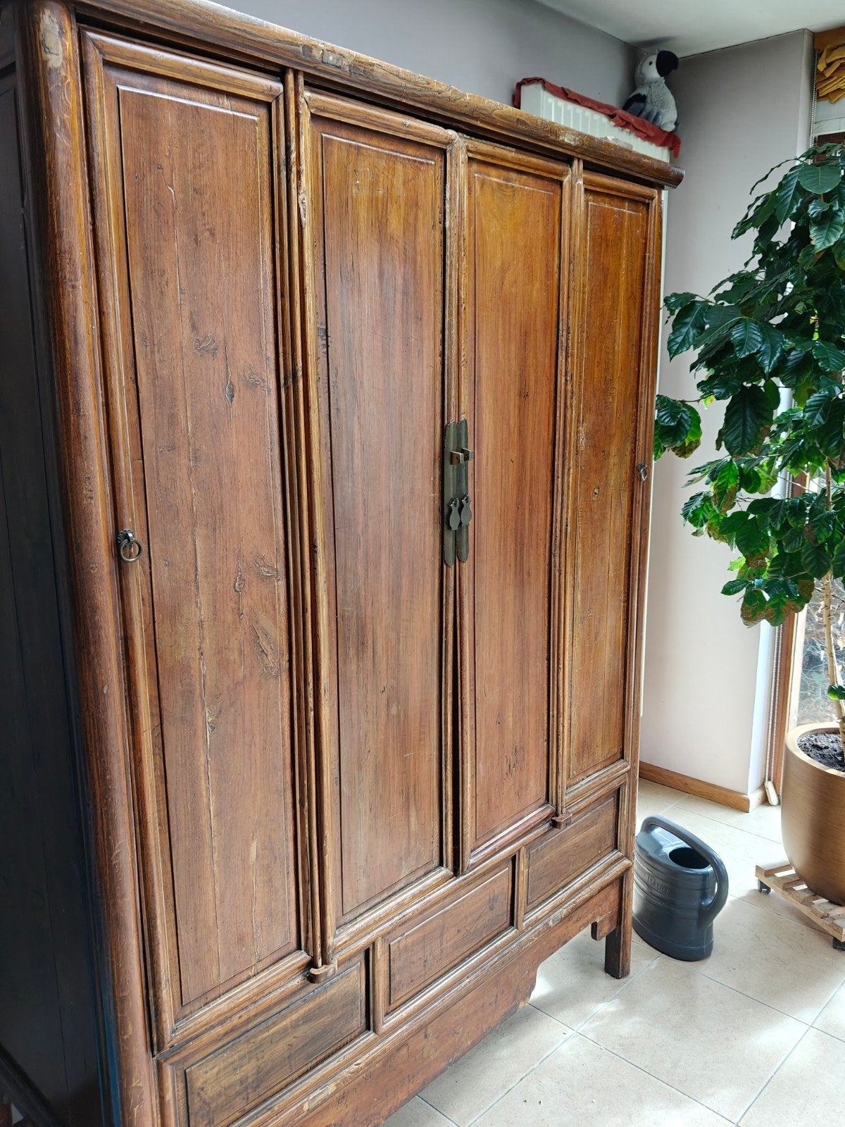 Antieke Chinese kast, Ophalen