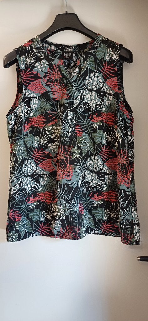 Kleurige blouse zonder mouwen mt L van Ladies Size, Overige kleuren, Maat 42/44 (L), Ophalen of Verzenden, Zo goed als nieuw