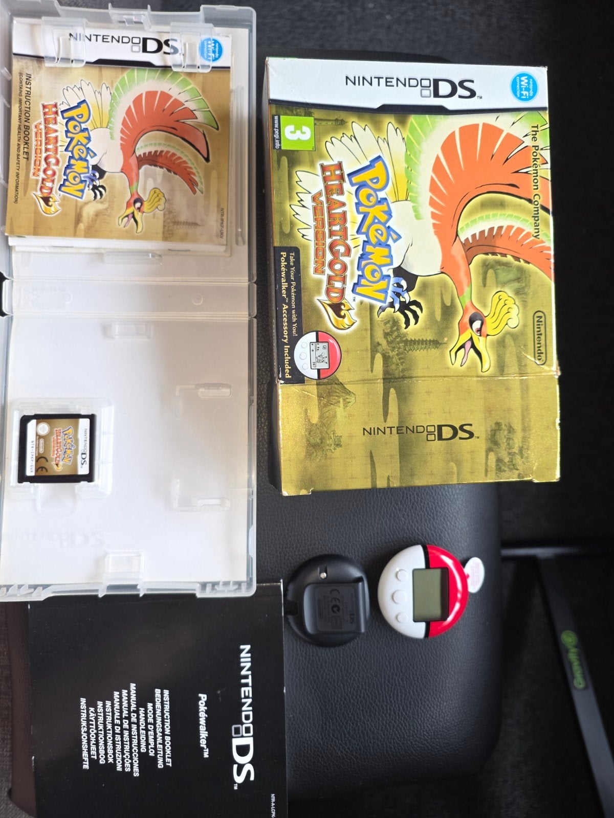 Pokémon HeartGold (DS) met Pokéwalker - Engelstalig, Spelcomputers en Games, Games | Nintendo DS, Ophalen, Gebruikt, 1 speler