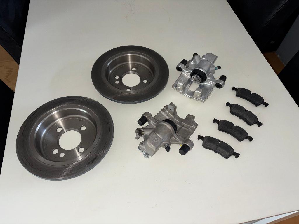 Achterremmen Mini Cooper One (R50), Auto-onderdelen, Ophalen of Verzenden, Nieuw, Mini