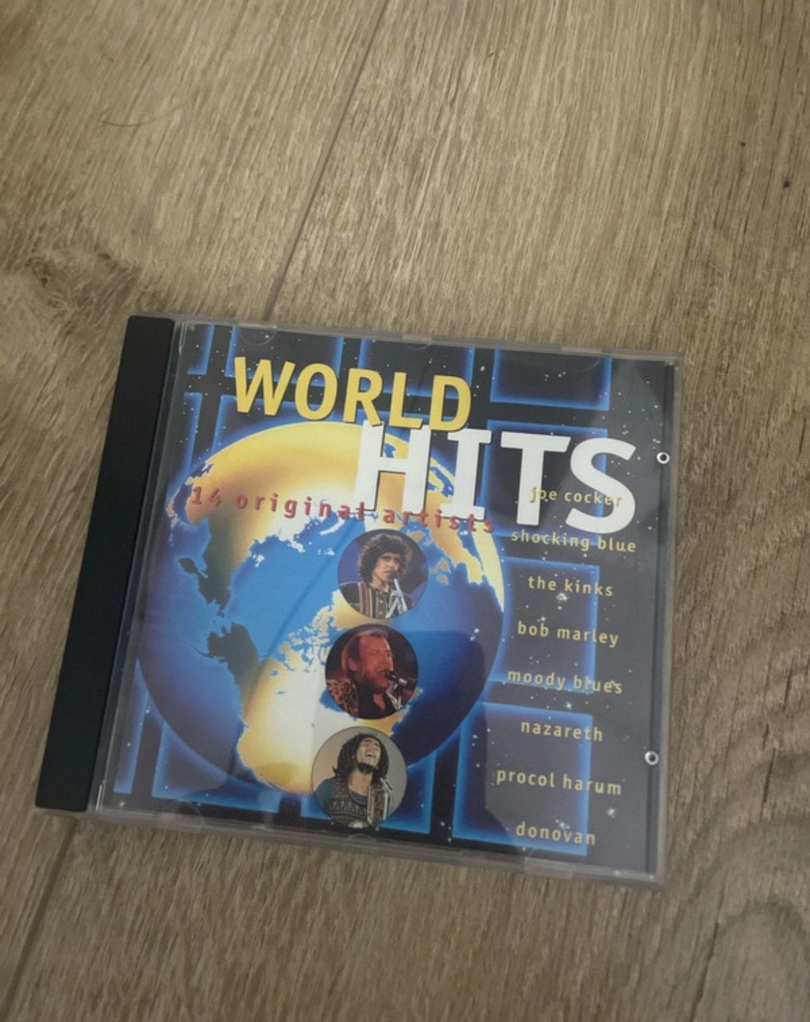 World hits cd, Ophalen of Verzenden, Zo goed als nieuw