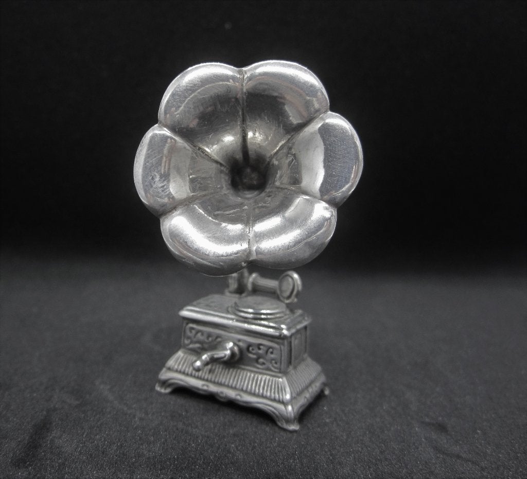 ZILVEREN MINIATUUR GRAMMOFOON, Ophalen, Zilver