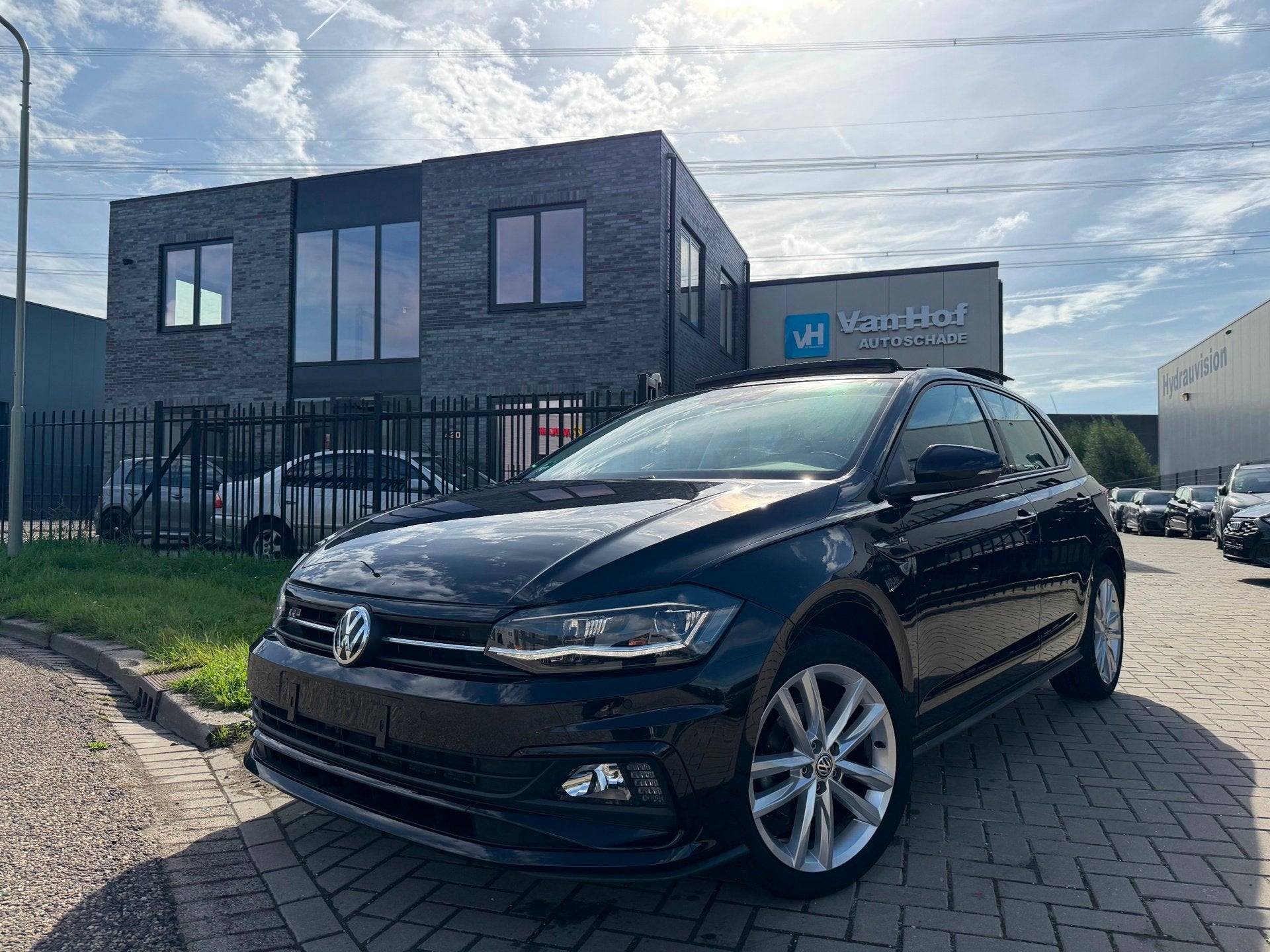 Volkswagen Polo 1.5 TSI R-Line 150PK Pano/Dsg/Virtual/Led/Vo, Automaat, 1498 cc, Volkswagen, Benzine