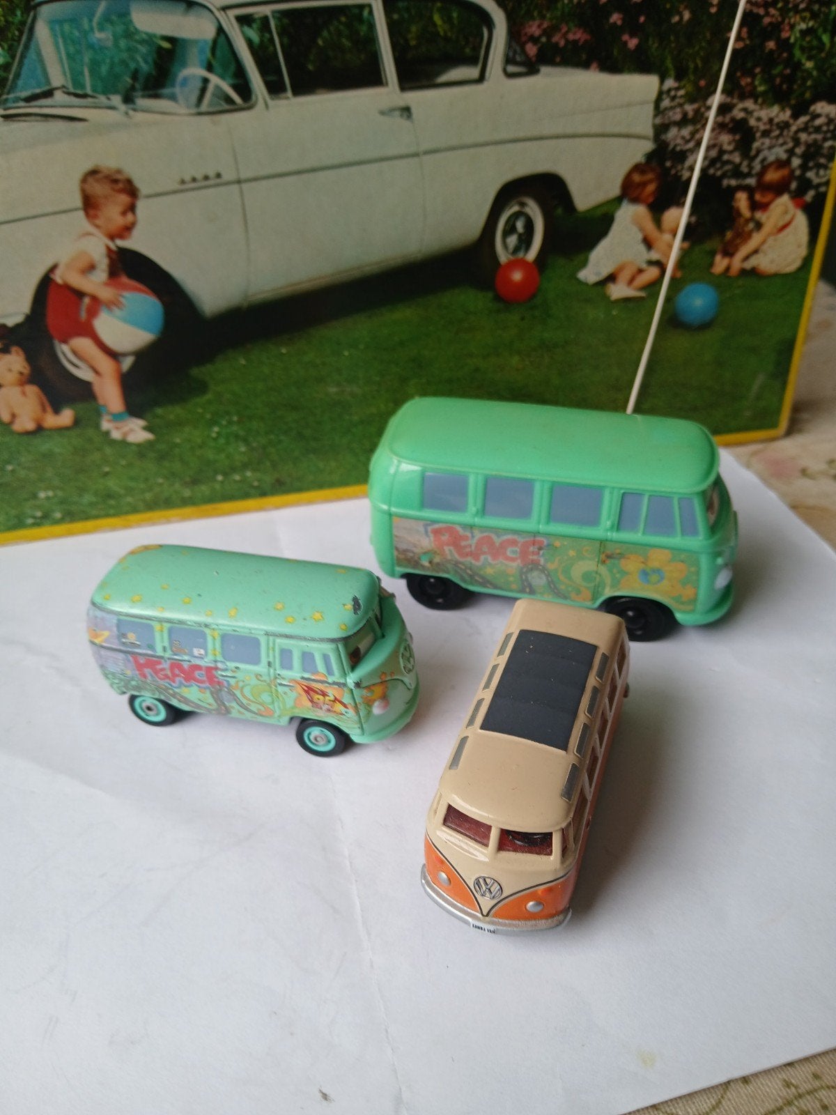 3x VW bus T1.  Corgi toys en Disney/Pixar, vanaf €3.50, Ophalen of Verzenden, Zo goed als nieuw