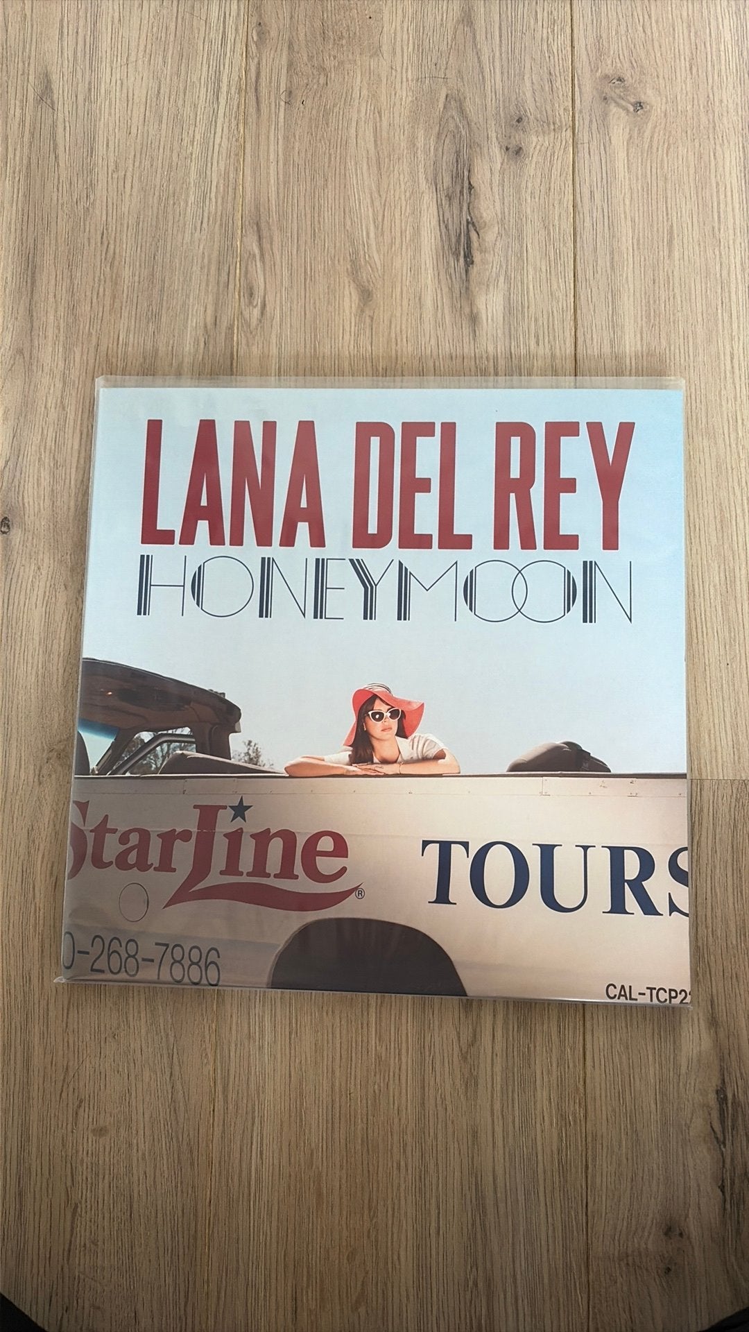 Lana Del Rey Honeymoon Red Translucent vinyl, Cd's en Dvd's, Ophalen of Verzenden, Zo goed als nieuw, 12 inch