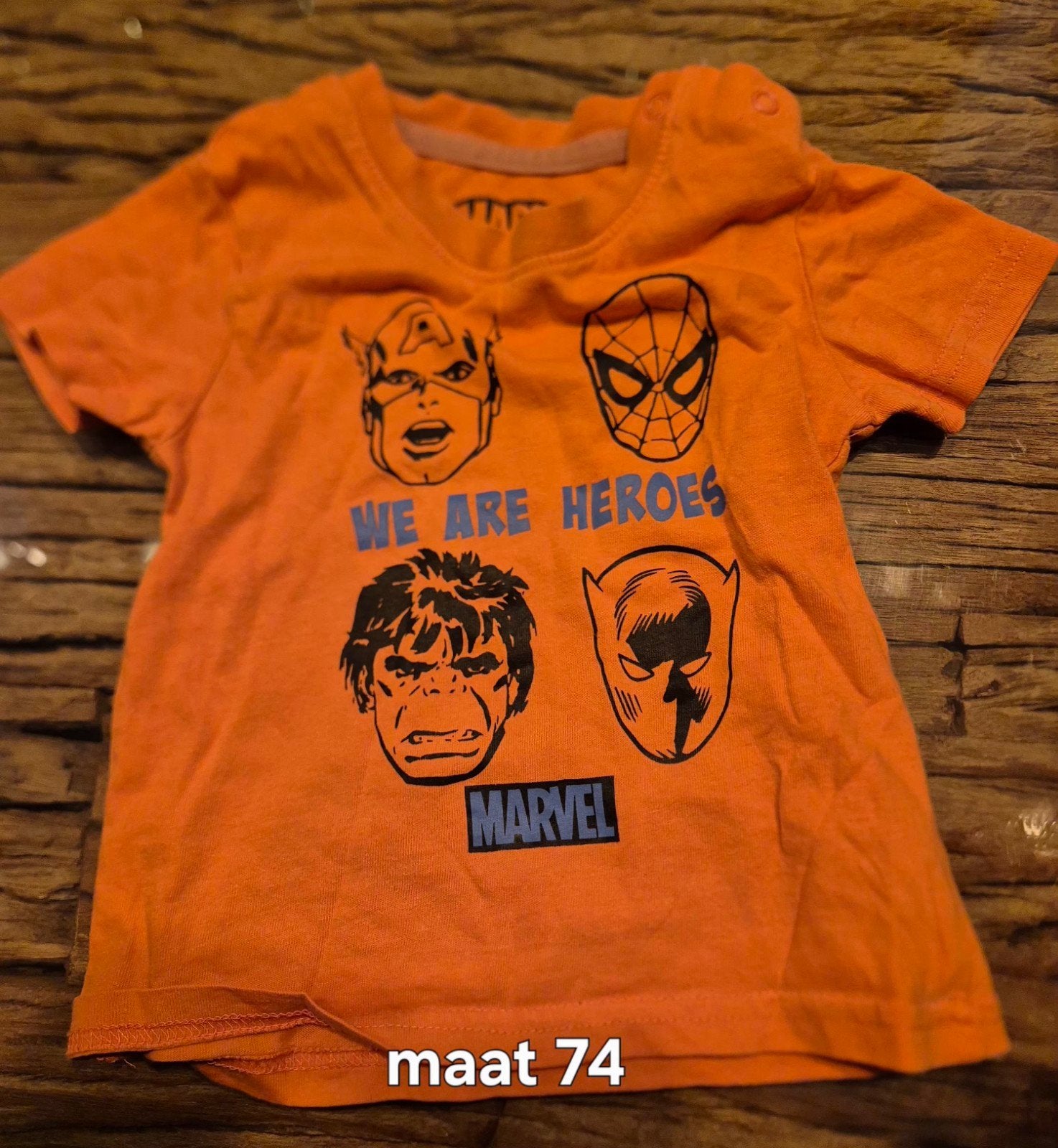 Marvel Superhelden T-shirt Maat 74, Kinderen en Baby's, Babykleding | Maat 74, Gebruikt, Ophalen of Verzenden, Marvel, Jongetje