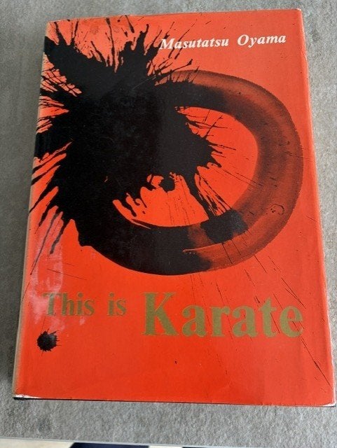 This is karate Mas Oyama kyokushin karate 1972, Maat XS of kleiner, Ophalen of Verzenden, Zo goed als nieuw, Karate
