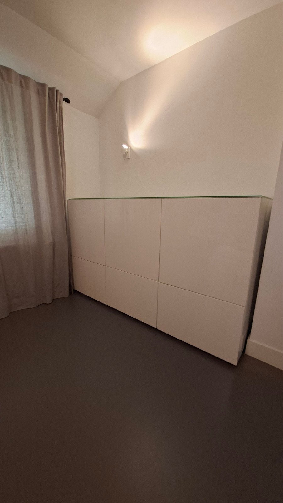 Coesel Collection Dressoir - Wit Hoogglans met Glazen Top, Ophalen, Glas, 150 tot 200 cm, Zo goed als nieuw