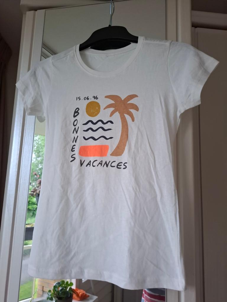 Wit tshirt maat 34/36 2 euro, Kleding | Dames, T-shirts, Wit, Ophalen of Verzenden, Zo goed als nieuw, Korte mouw