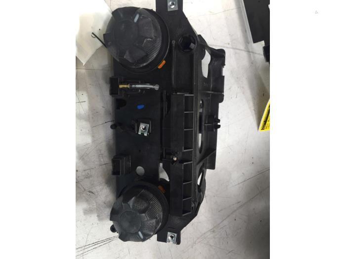 Kachel Bedieningspaneel van een Iveco Daily, Auto-onderdelen, Dashboard en Schakelaars, Gebruikt, -, Overige automerken, -