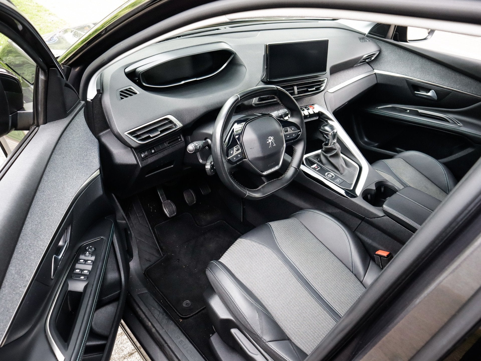 Peugeot 5008 1.2 PureTech Allure Pack Business 1e-Eig. & Dea, Auto's, 12 maanden, Gebruikt, 1199 cc, Origineel Nederlands