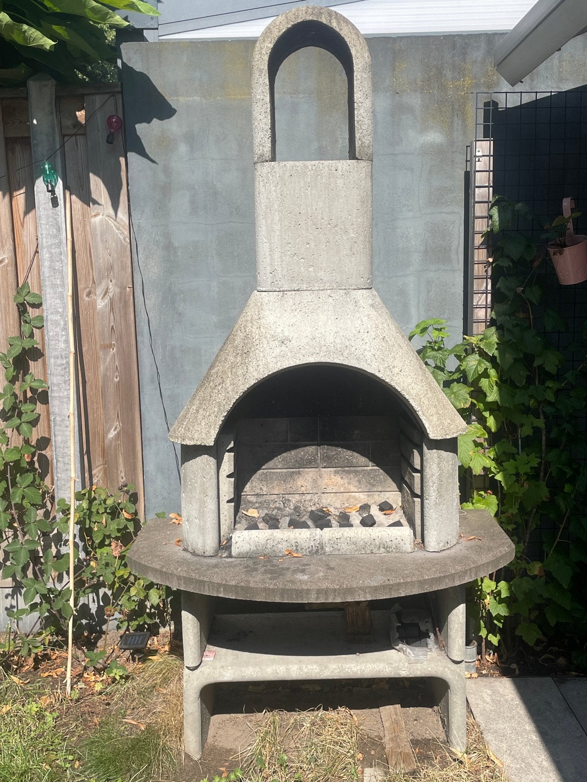 Betonnen BBQ voor buiten, Tuin en Terras, Ophalen, Gebruikt