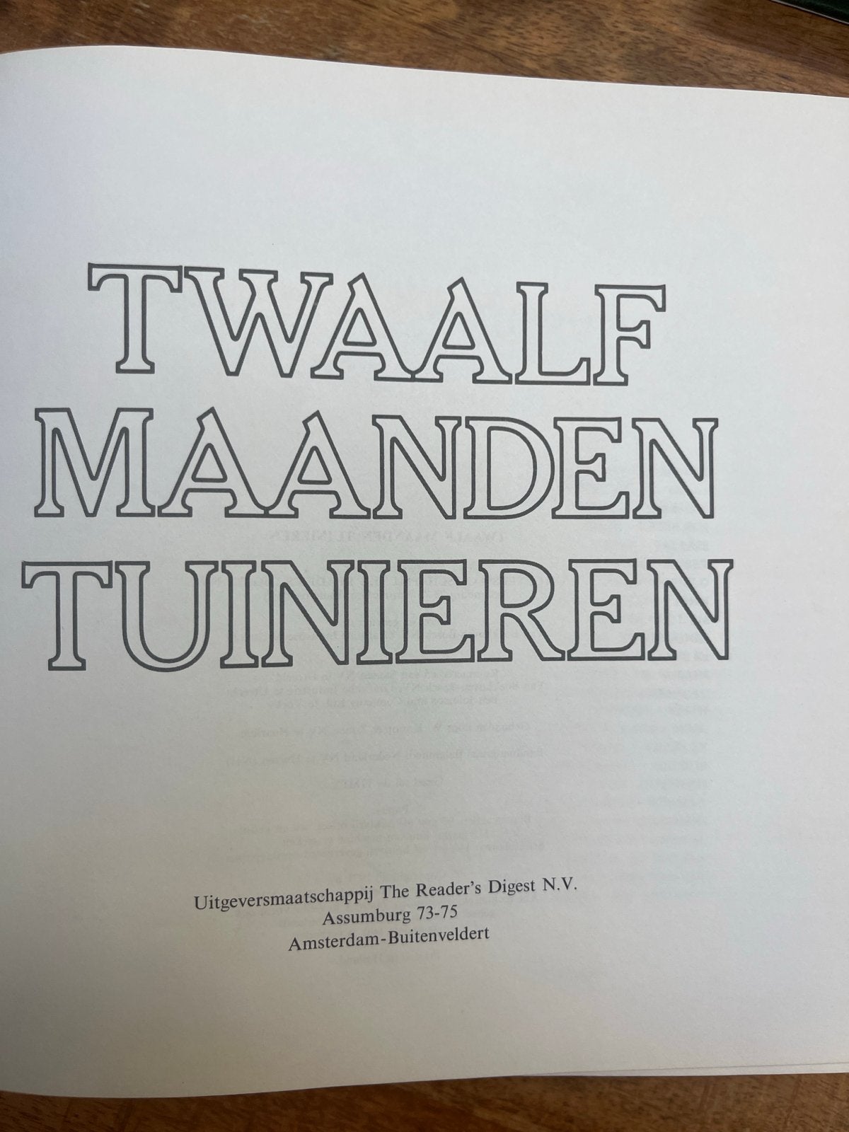 Twaalf Maanden Tuinieren - Reader's Digest, Boeken, Wonen en Tuinieren, Ophalen of Verzenden, Gelezen, Tuinieren en Tuinplanten