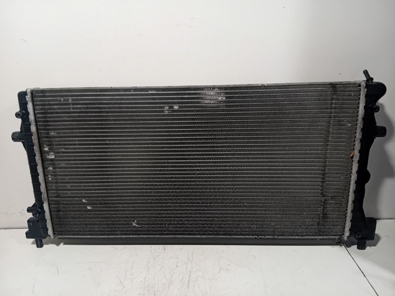 Radiateur Skoda Rapid, Onderdelen@venauto.nl, Van der Ven Autorecycling B.V., Gebruikt, Ettenseweg 76, 4706 PB Roosendaal, The Netherlands