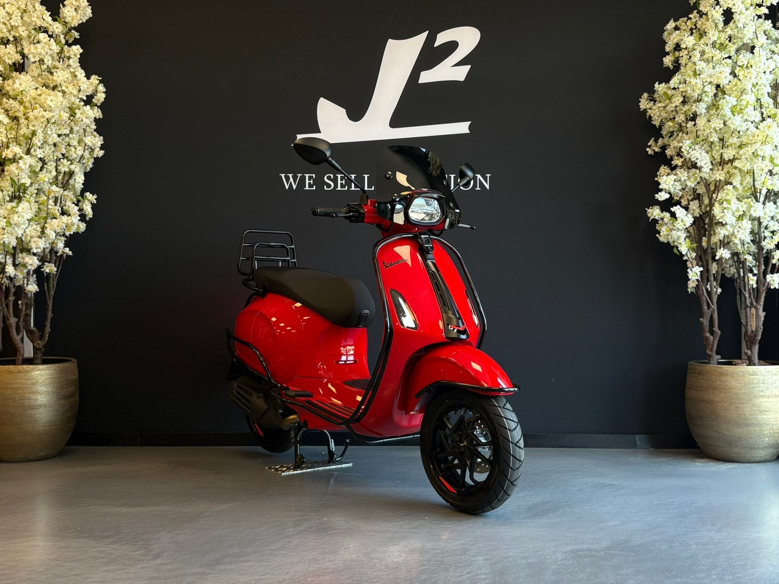 Vespa Sprint | Virtual Cockpit | Rood | Nieuw | Full-Option