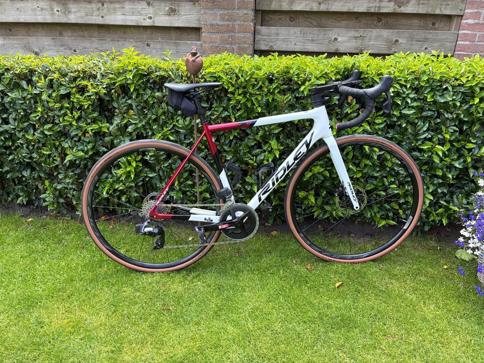 Ridley Helium racefiets - Zo goed als nieuw, Fietsen en Brommers, Carbon, Zo goed als nieuw, Meer dan 20 versnellingen, 53 tot 57 cm