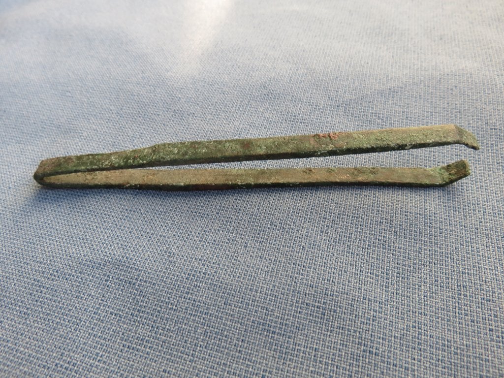 Romeins bronzen pincet ca. 2000 jaar oude bodemvondst, Ophalen of Verzenden, Brons