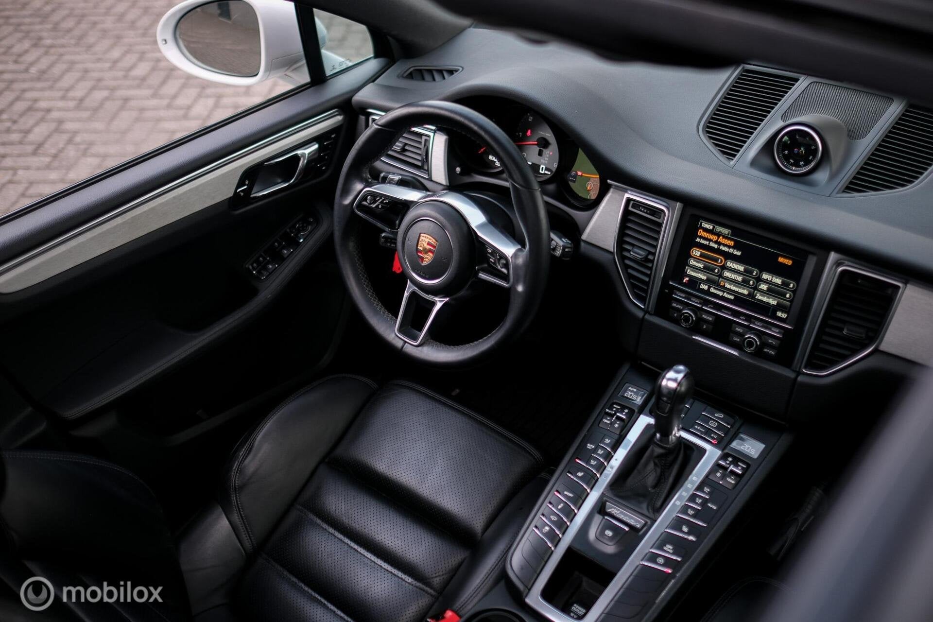 Porsche Macan 3.0 D S | NL auto | veel opties | Trekhaak | P, Auto's, Automaat, Gebruikt, Wit, Bedrijf