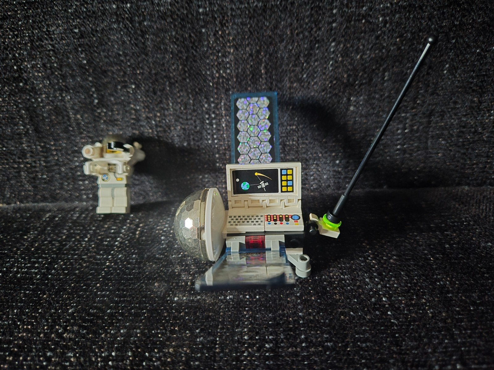 LEGO Space 6458 Satellite compleet met astronaut en boekje, Gebruikt, Lego, Compleet, Ophalen of Verzenden