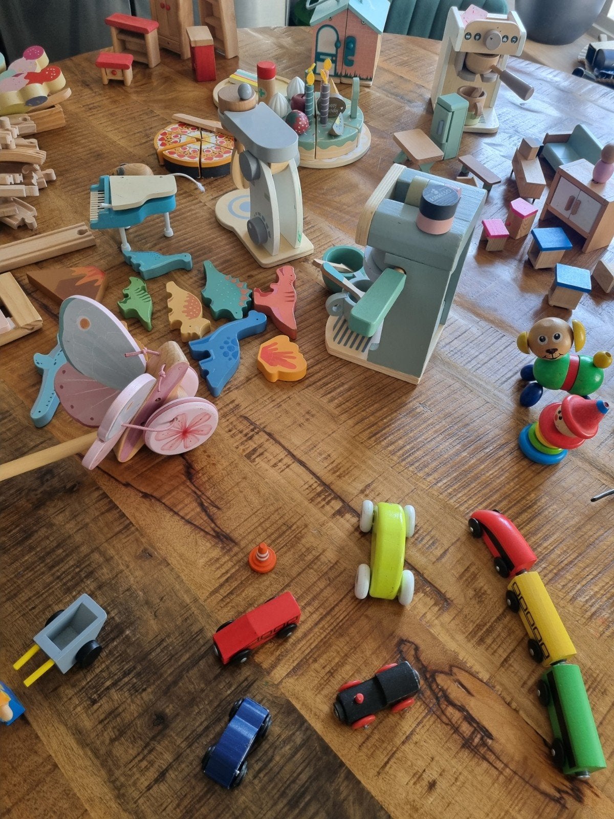 heel veel houten speelgoed, Ophalen, Zo goed als nieuw