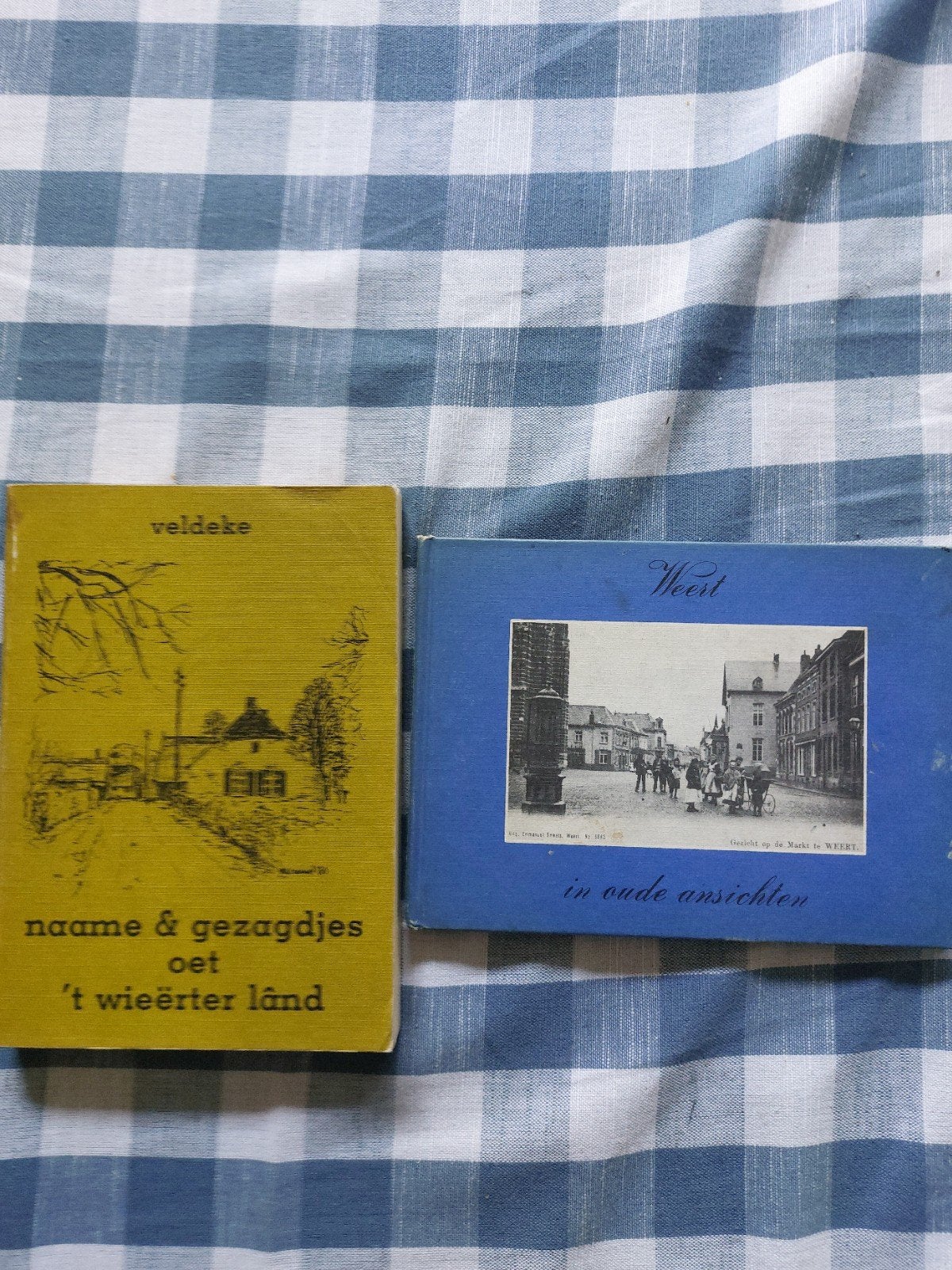 2 boeken uit Weert, Wieert.Veldeke., Ophalen of Verzenden, 20e eeuw of later, Gelezen, Veldeke