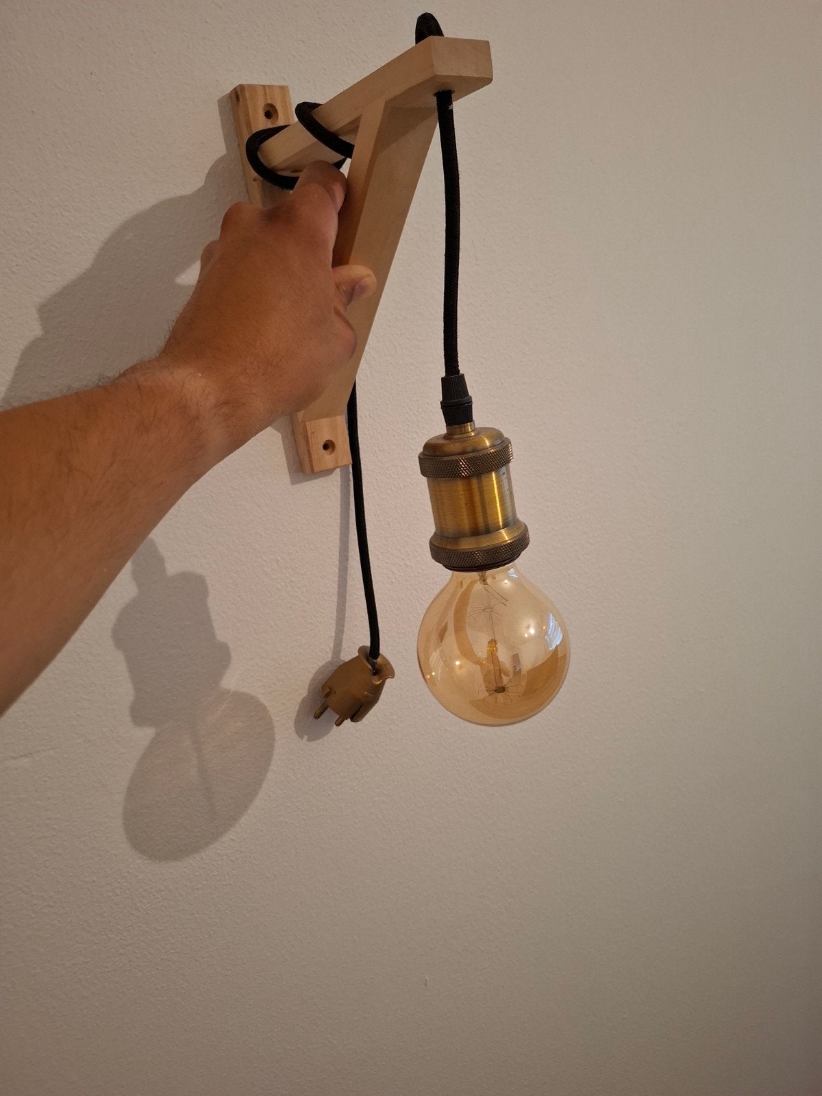 IKEA EKBY VALTER wandlamp met Edison LED lamp, Huis en Inrichting, Lampen | Wandlampen, Zo goed als nieuw, Hout, Metaal, Wandlamp