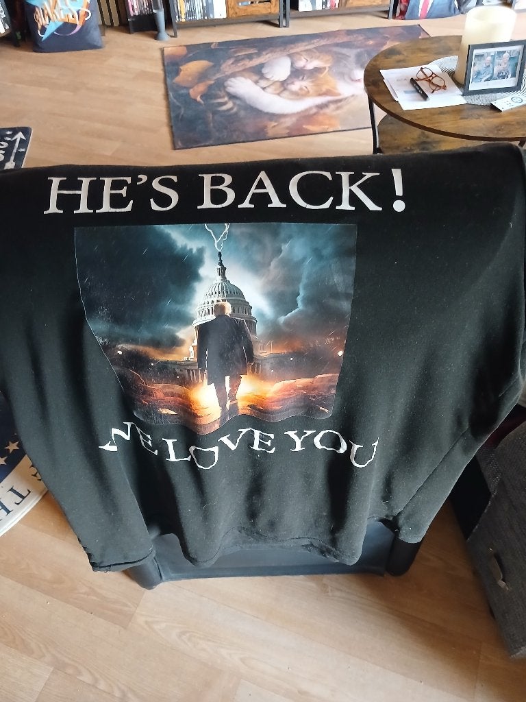 TRUMP - T- SHIRT - HE,S BACK -WE LOVE YOU !!!!!!!!!!!!!, Kleding | Heren, Ophalen of Verzenden, Zo goed als nieuw, Maat 56/58 (XL)