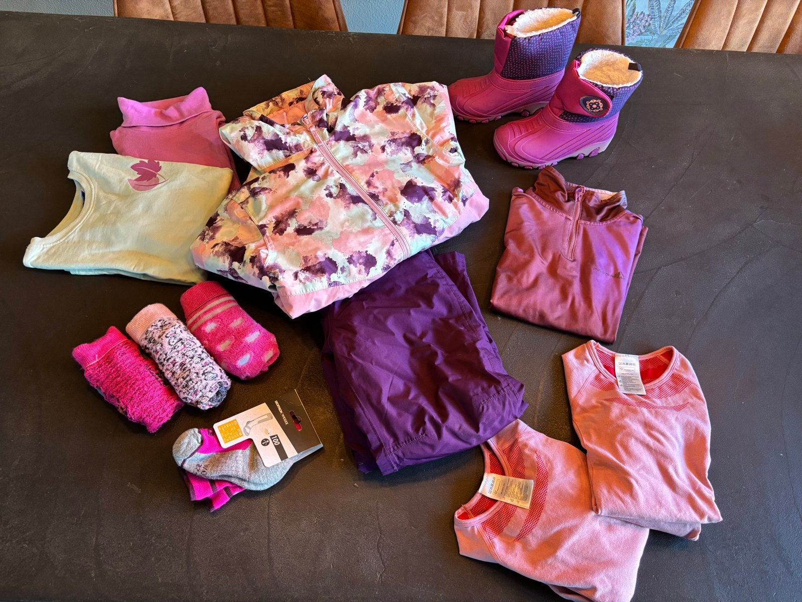 Complete wintersportset meisje 5-7 jaar; maat 116/128, Ophalen, Zo goed als nieuw, Maat 34 (XS) of kleiner, Overige typen