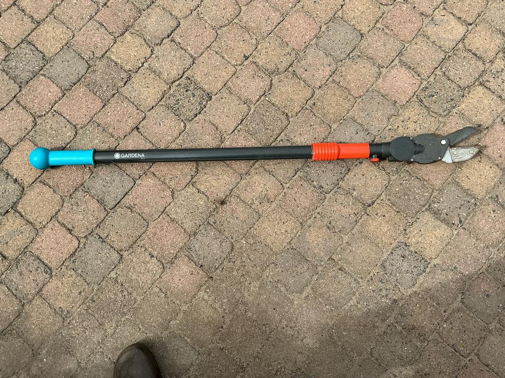 Gardena Telescopische Takkenzaag - Gebruikt, Ophalen, Gebruikt, 30 t/m 39 mm