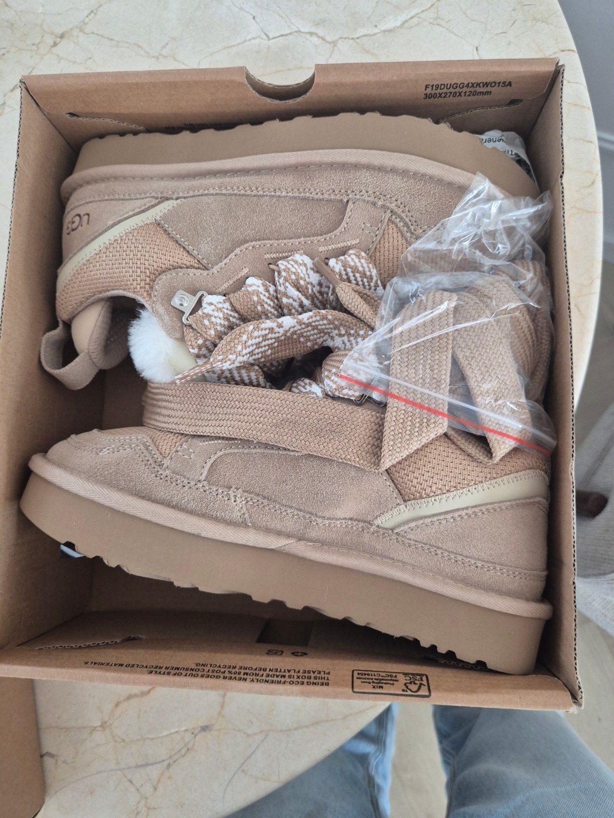 Uggs dames maat 40, Kleding | Dames, UGG, Beige, Lage of Enkellaarzen, Nieuw