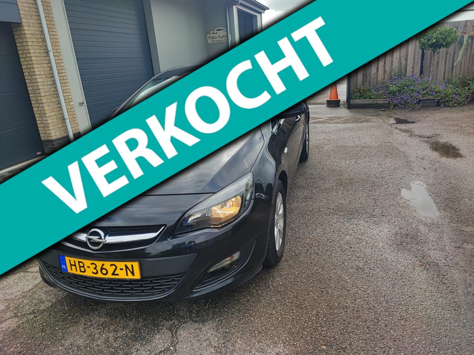 Opel Astra 1.4 Blitz, 101 pk, Gebruikt, 4 cilinders, Zwart