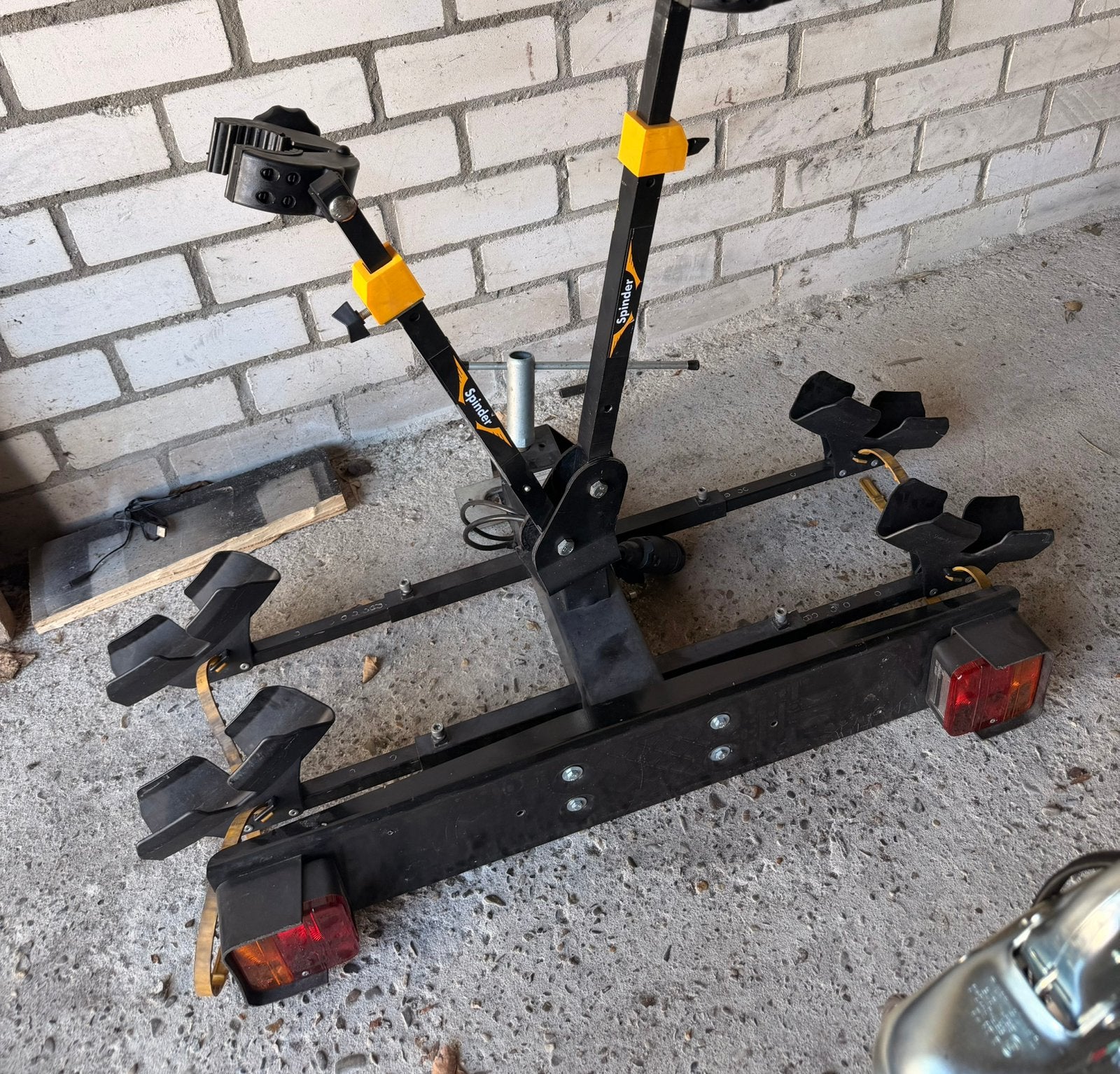 Hawk Spinder RH-2-C Fietsendrager, 2 fietsen, 7/13 Polig!!, Ophalen, Gebruikt, 2 fietsen, Trekhaakdrager