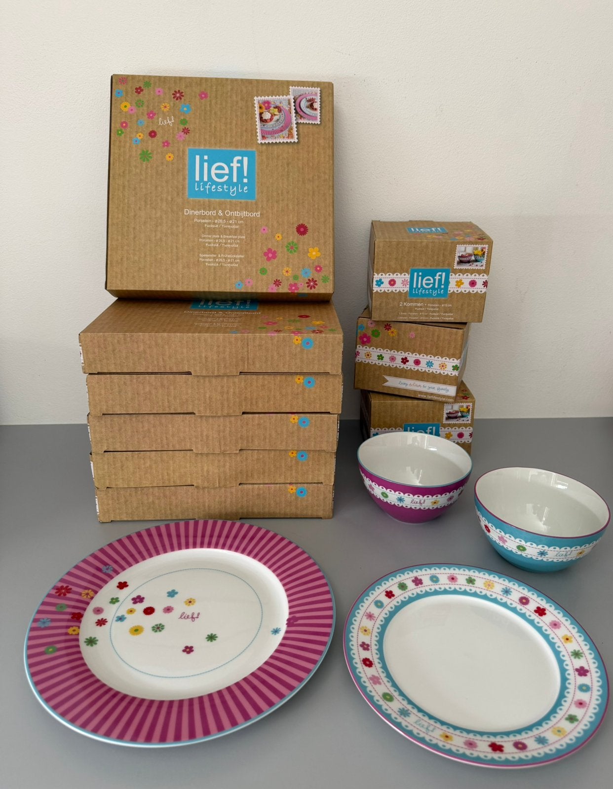 Nieuw | Lief! Lifestyle servies 18-delig, Ophalen, Nieuw, Porselein, Compleet servies