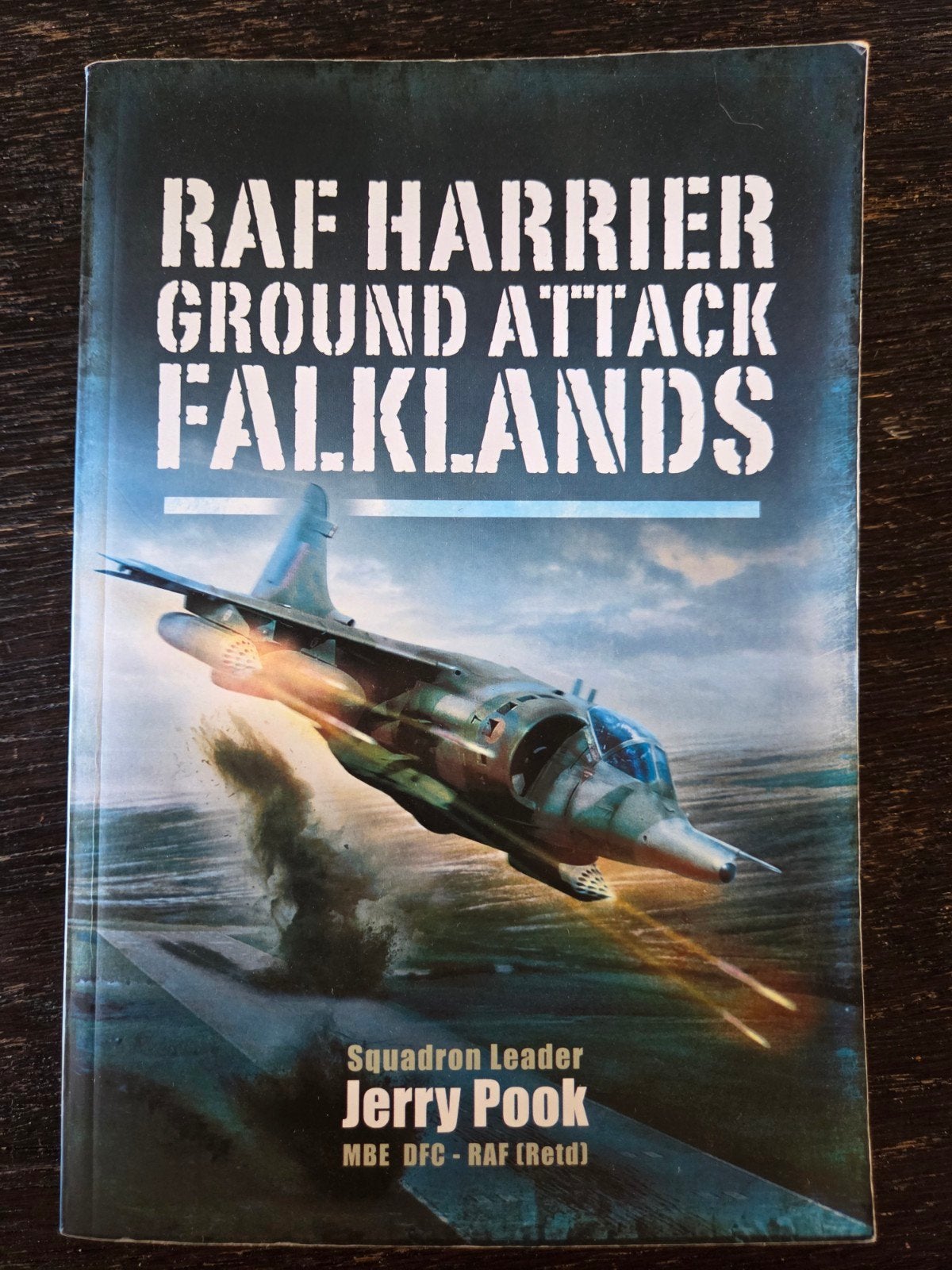 RAF Harrier Ground Attack Falklands - Jerry Pook, Boeken, Gelezen, Ophalen of Verzenden, Jerry Pook, 1945 tot heden