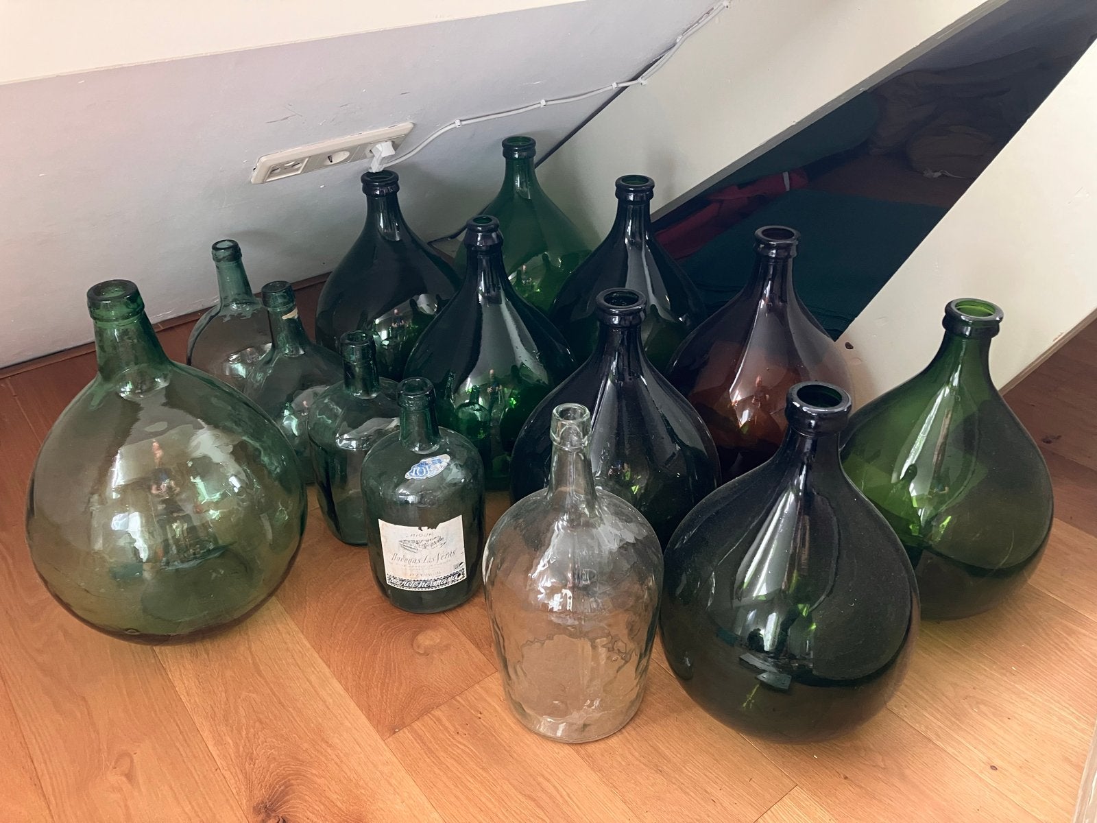 Grote collectie glazen flessen en mandflessen, Antiek en Kunst, Ophalen
