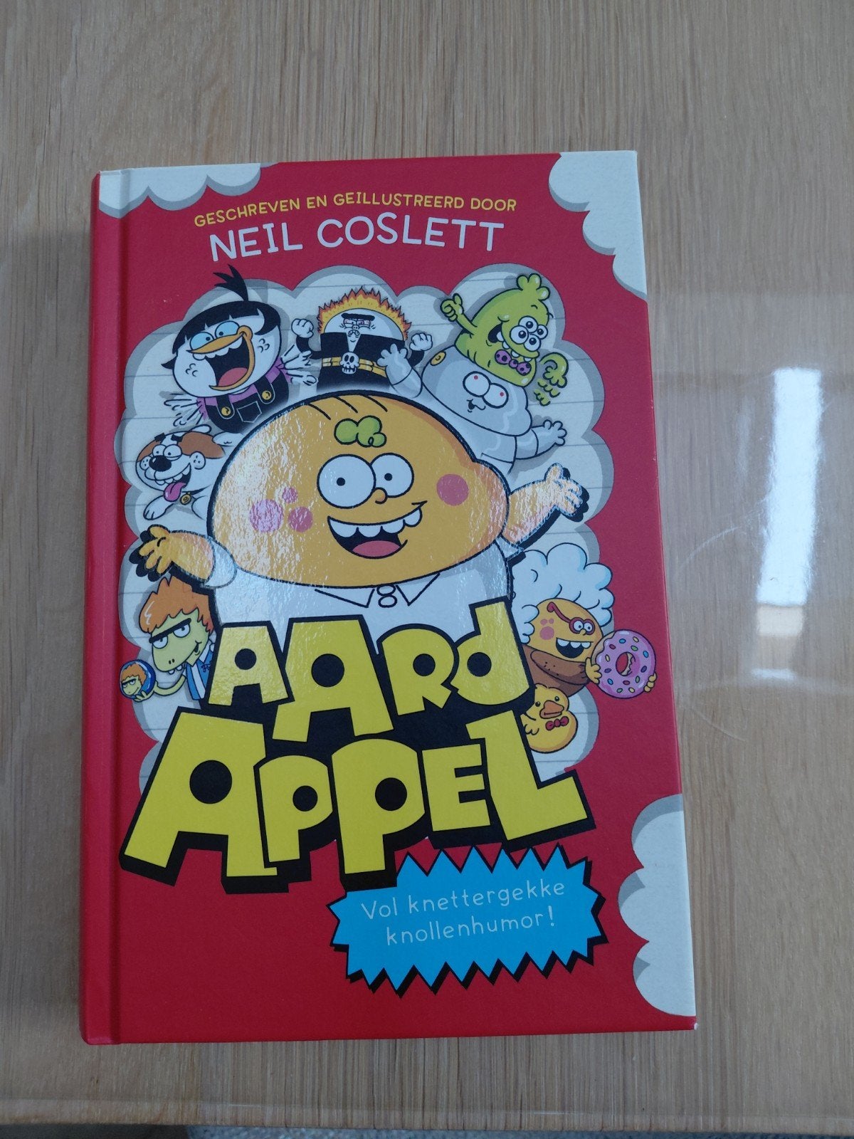 Aardappel: Vol knettergekke knollenhumor! (Neil Coslett), Ophalen of Verzenden, Zo goed als nieuw, Neil Coslett, Fictie