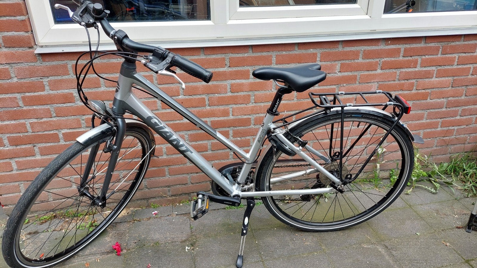 Giant Damesfiets - Zo goed als nieuw, Ophalen, Velgrem, Versnellingen, Zo goed als nieuw