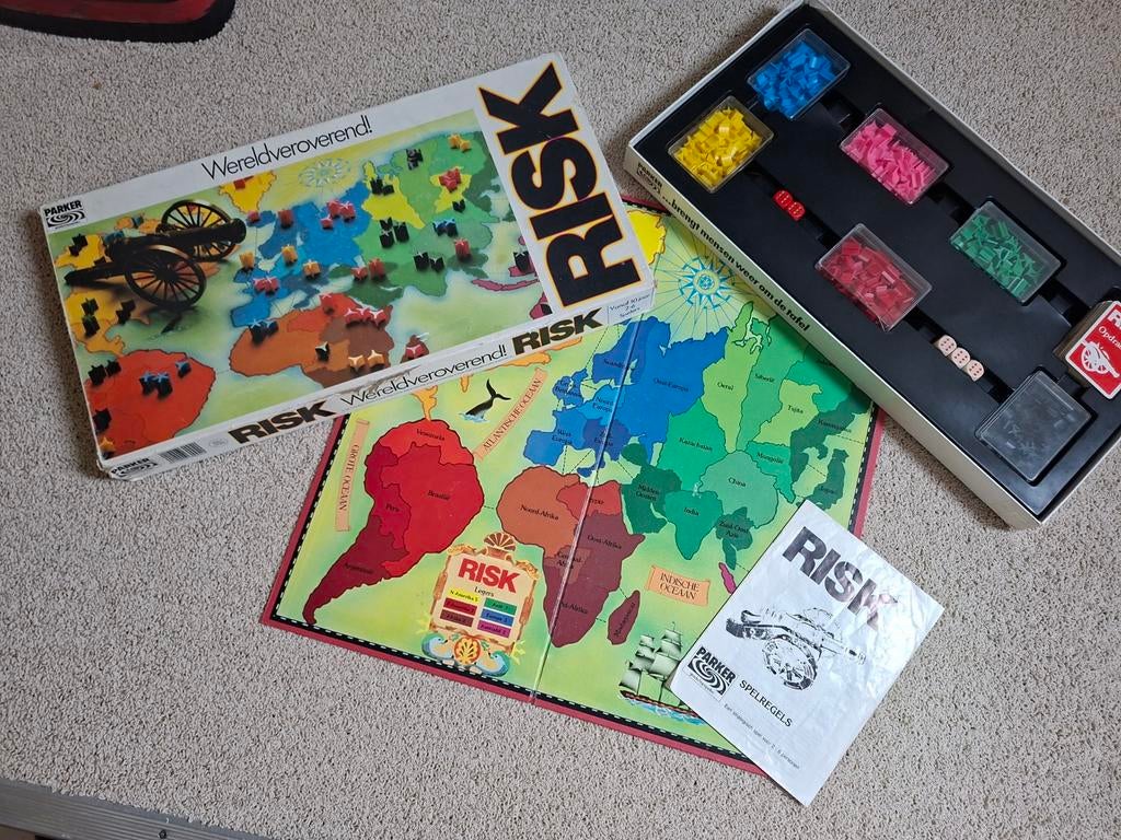 RISK spel witte doos, Ophalen of Verzenden