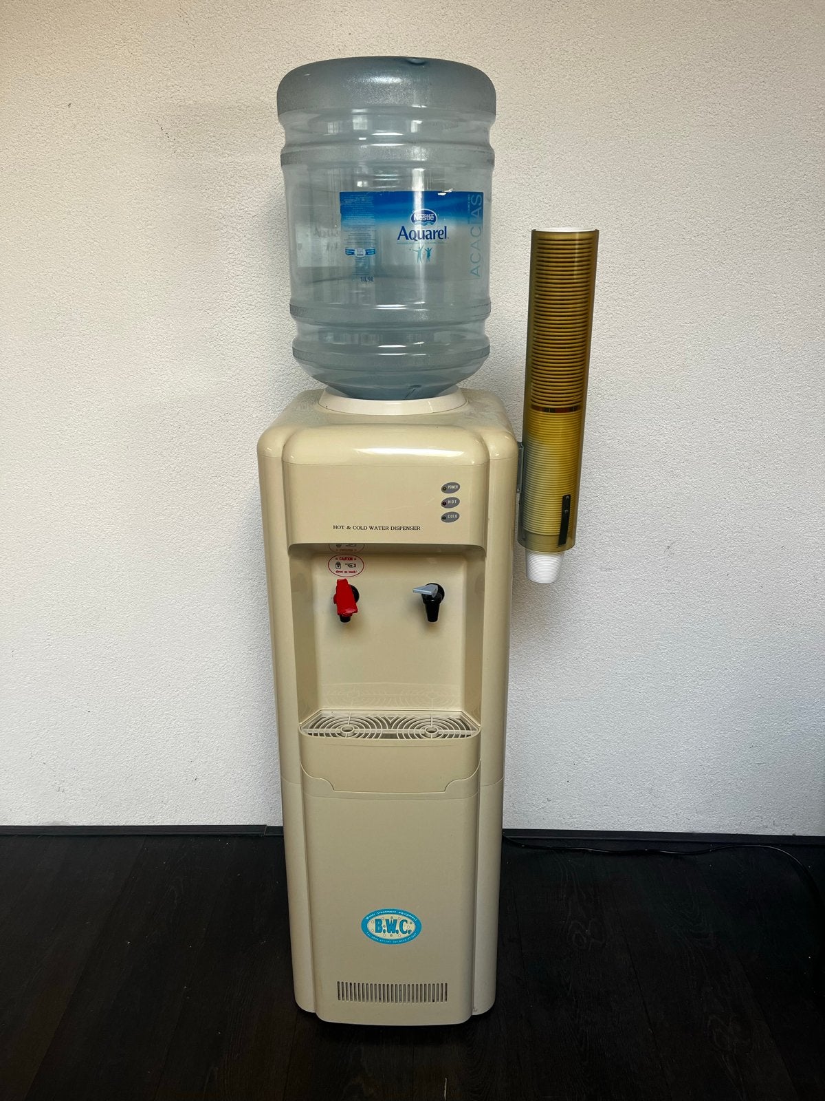 Vintage B.W.C. Warm & Koud Waterkoeler met Flessenhouder, Ophalen, Gebruikt, Waterkoeler