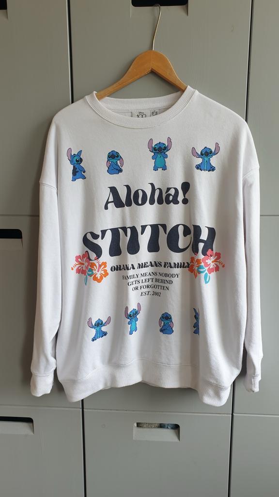 Primark Stitch sweater XS - klein vlekje op de mouw, Ophalen of Verzenden, Gedragen, Maat 34 (XS) of kleiner, Wit
