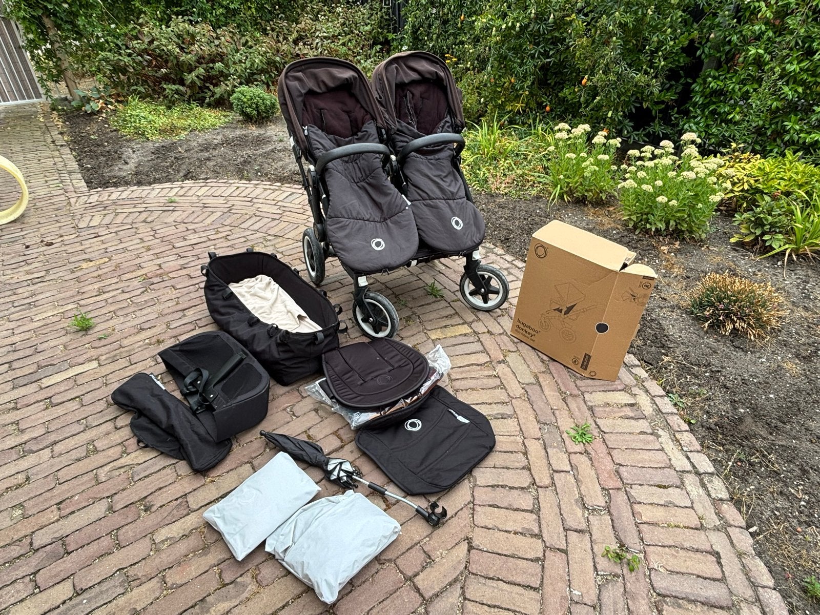 Bugaboo Donkey 2 Duo kinderwagen met reiswieg en accessoires, Ophalen, Gebruikt, Combiwagen, Duowagen