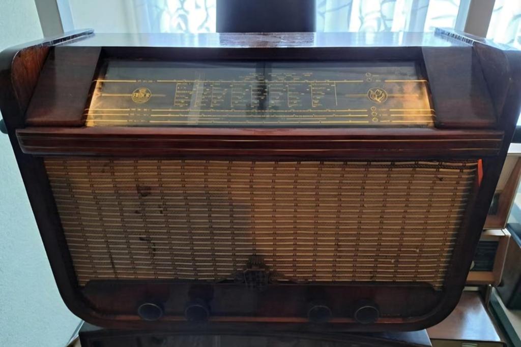 Fridor 512 Antieke Radio - Vintage Buizenradio, Ophalen, Gebruikt, Radio