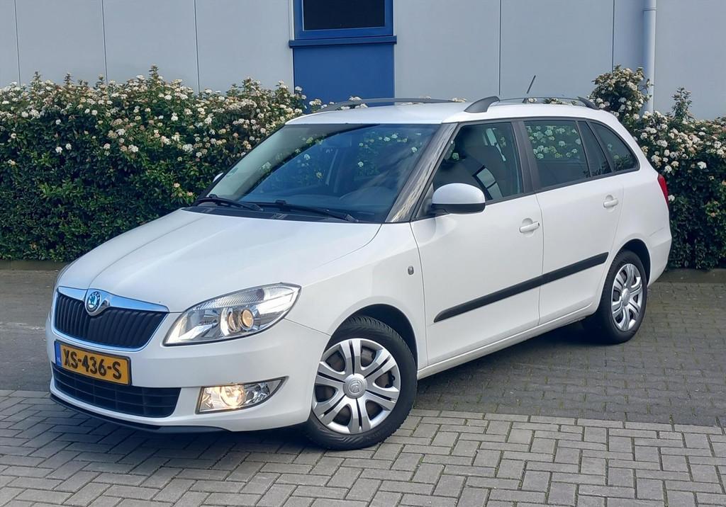 Skoda Fabia Combi 1.2 TSI Comfort Airco Trekhaak, Stof, Gebruikt, Zwart, 4 cilinders