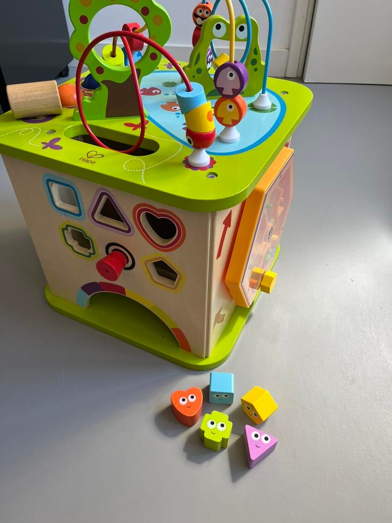 Houten speelkubus voor baby’s en peuters | merk: Hape, Ophalen, Zo goed als nieuw, Overige typen