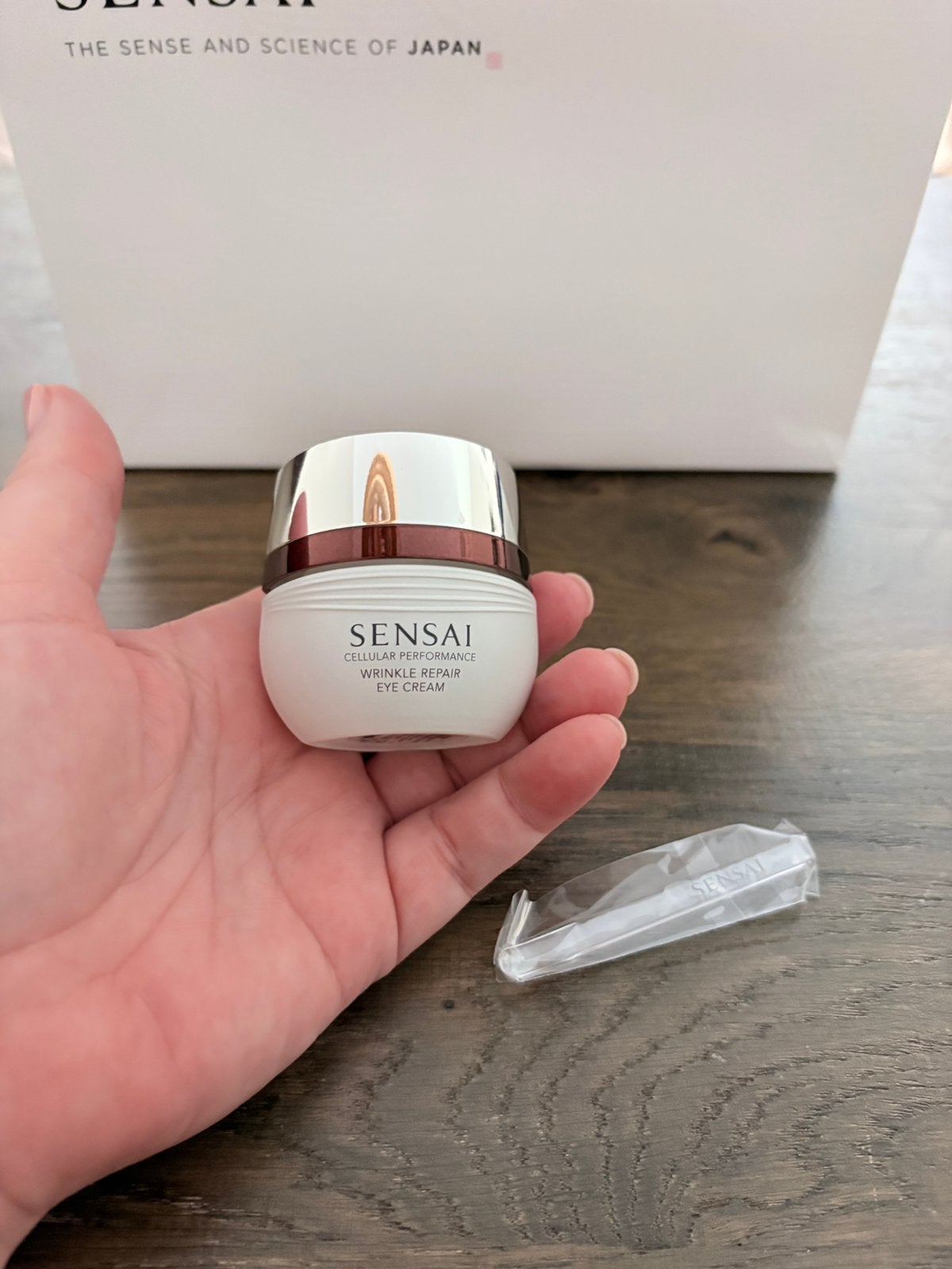 Sensai wrinkle repair eye cream, Ophalen of Verzenden, Nieuw, Blauw, Ogen