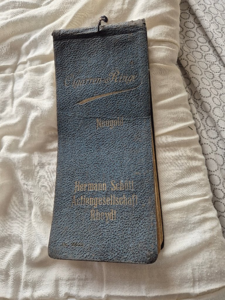 Antiek Monsterboek Sigarenbandjes - Hermann Schött AG Rheydt, Ophalen of Verzenden, Gebruikt, Sigarenbandjes