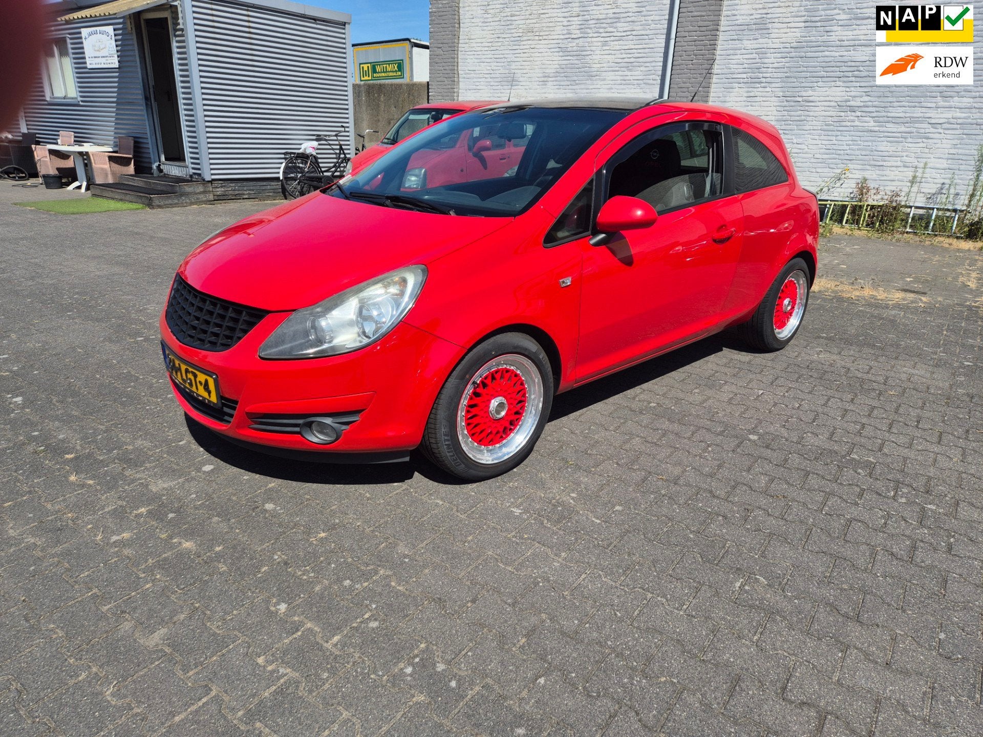 Opel Corsa Opel Corsa 1.4-16V Color Edition, Voorwielaandrijving, Euro 5, 4 cilinders, Elektrische ramen